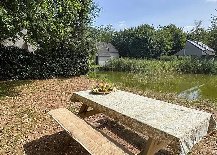 3 Bedroom Amazing In Casa vacanze Hoeven